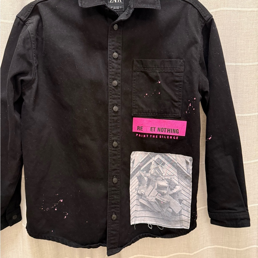 Black Graphic Button-Up Shirt Zara size medium